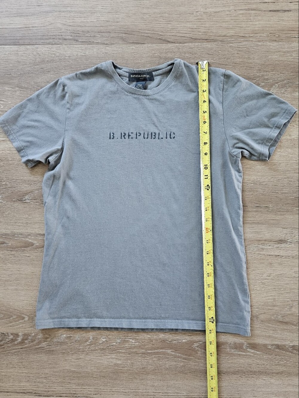 Banana Republic Men's Gray Crew Neck Logo T-Shirt Size M - Picture 2 of 7